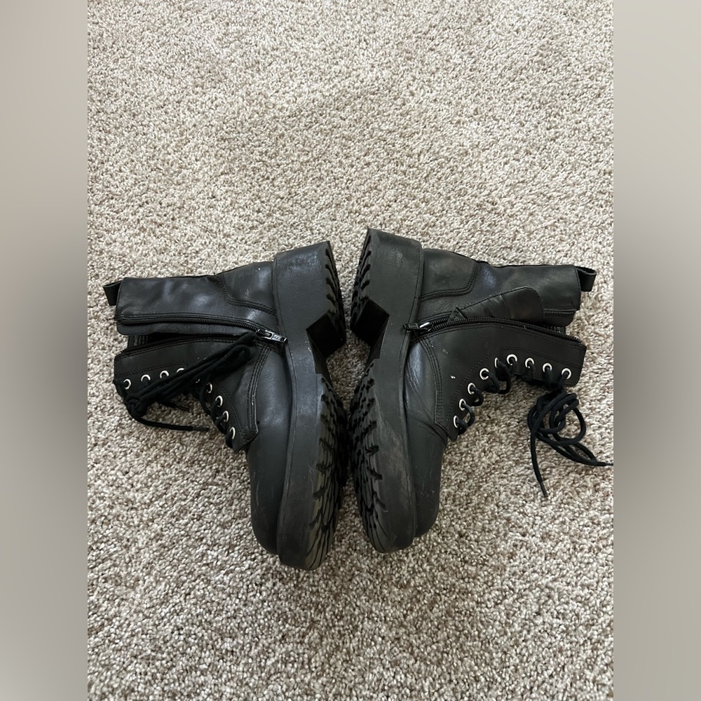 Black Lace-Up Platform Combat Boots - Women - Picture 4 of 5